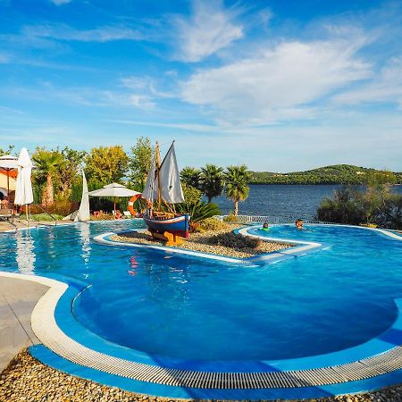 Salve Croatia Mobile Homes In Amadria Park Trogir Сегет Враница Екстериор снимка