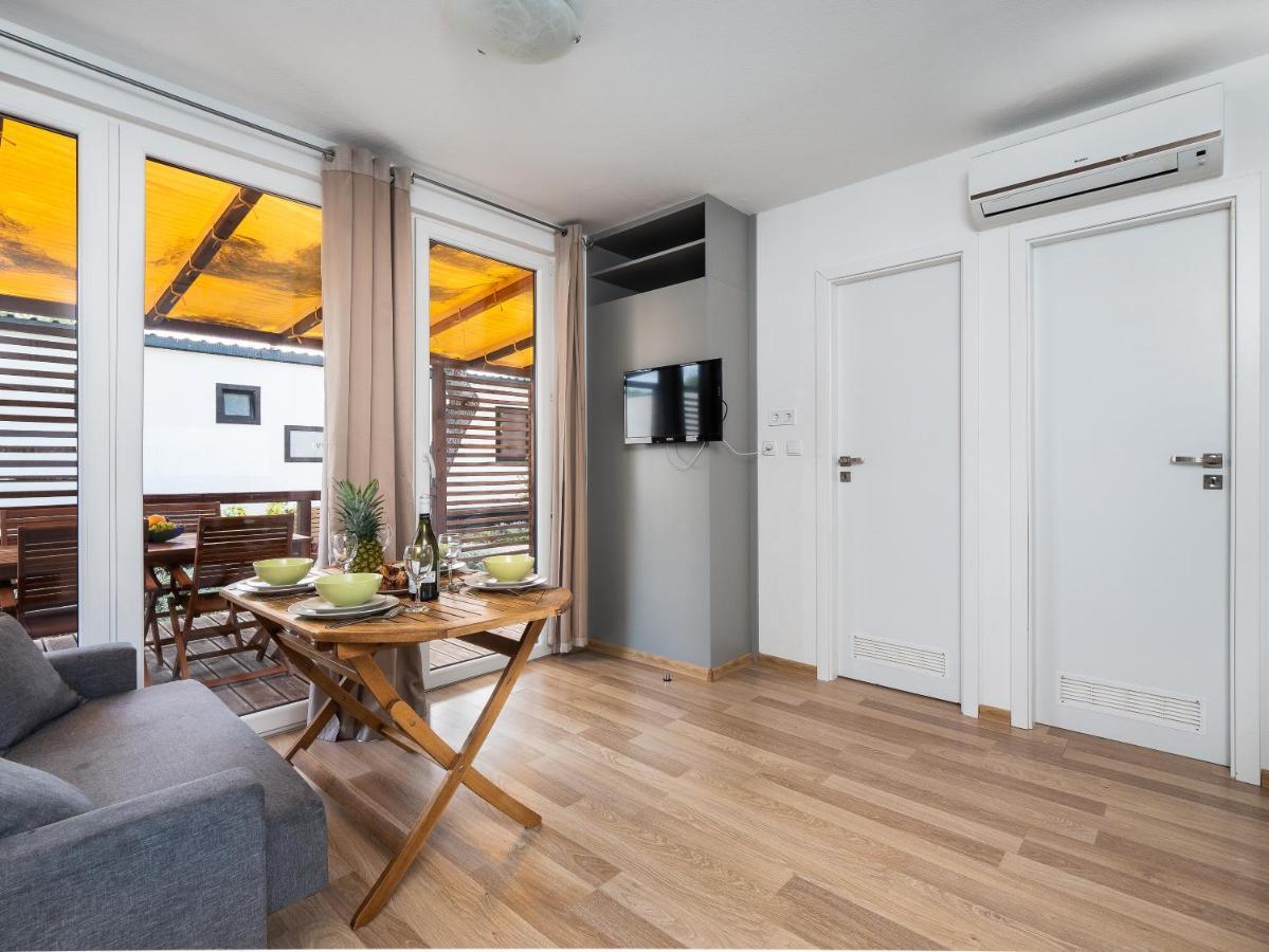 Salve Croatia Mobile Homes In Amadria Park Trogir Сегет Враница Екстериор снимка