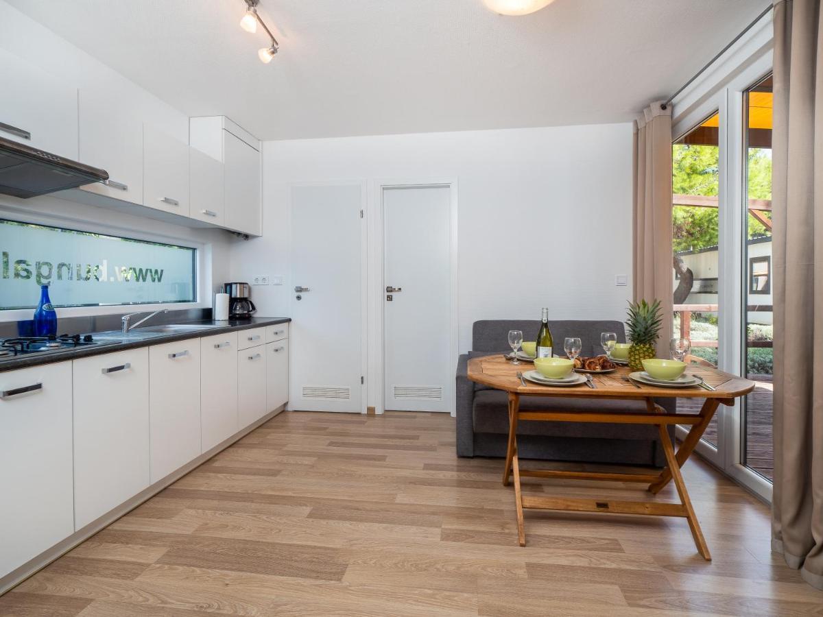 Salve Croatia Mobile Homes In Amadria Park Trogir Сегет Враница Екстериор снимка